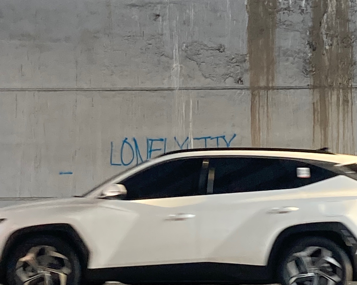 326. LONELY CITY